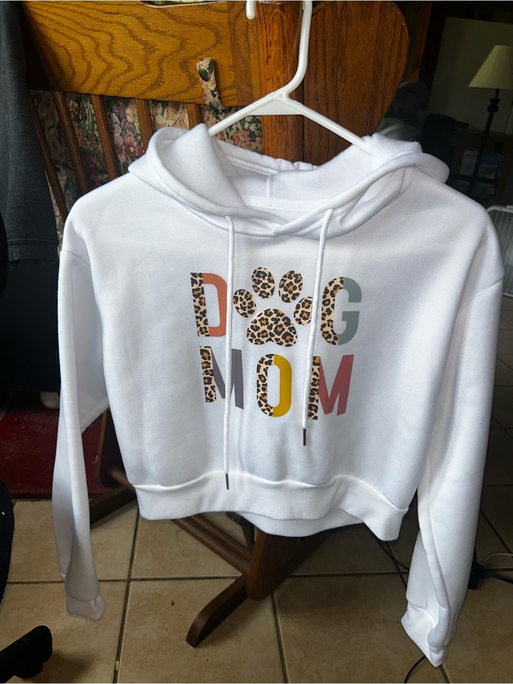 SHEIN White Cropped Hoodie with Leopard Paw and Multicolor Letters